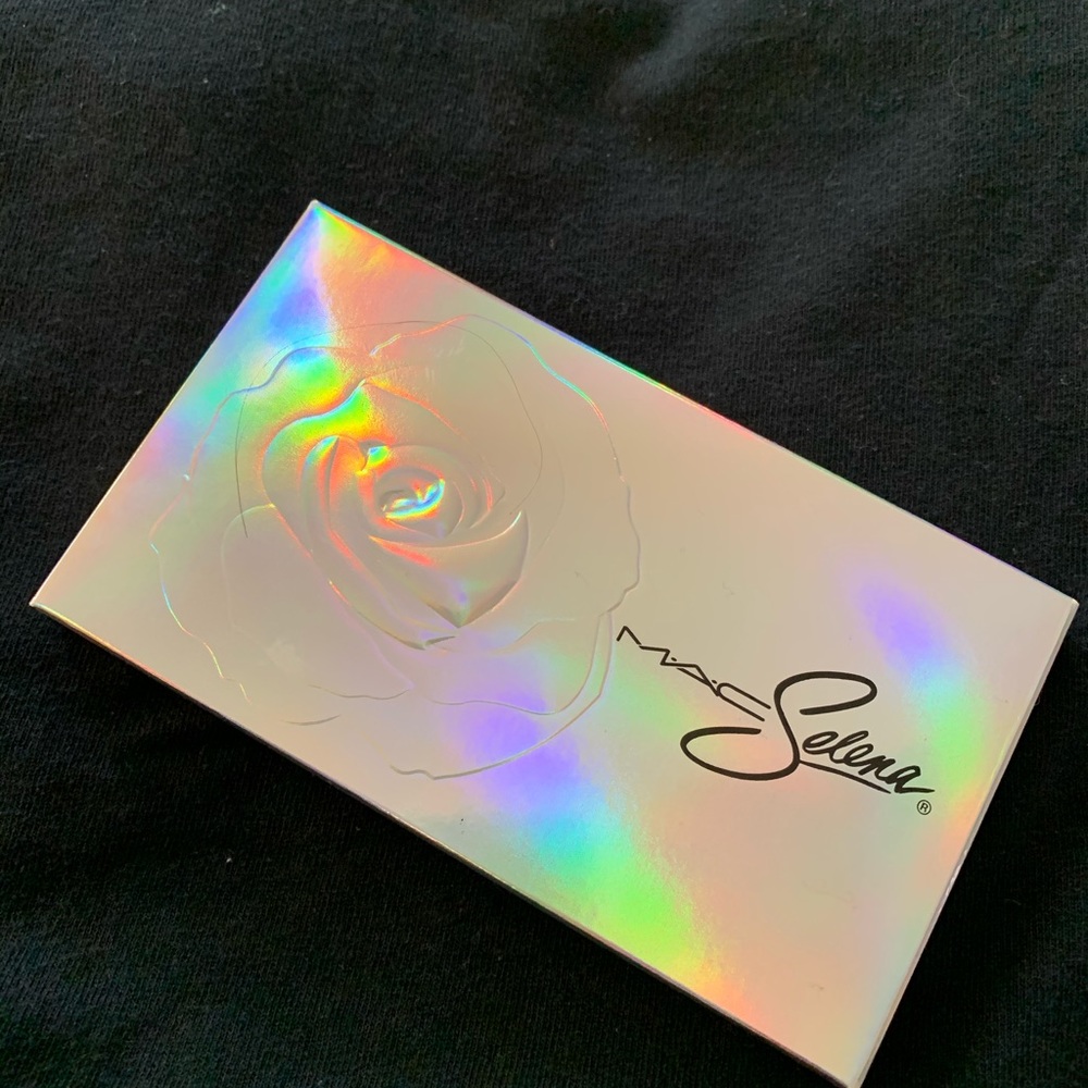 MAC Selena La Reina Collection: Eyeshadow Palette